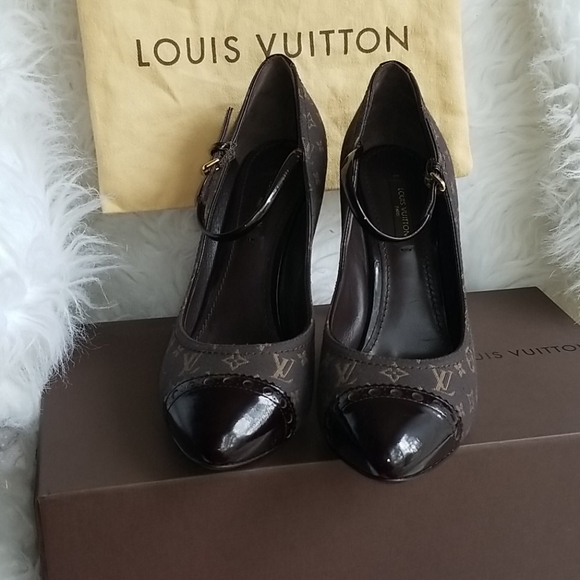 Louis Vuitton Mary Jane Pumps Size EU37 US6.5 - Picture 3 of 16